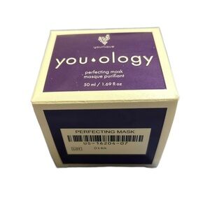 Younique Skin Perfecting Mask